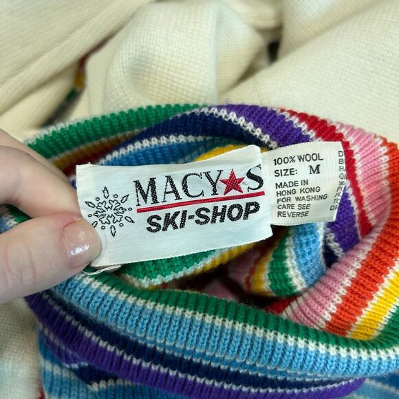 Macy's Turtle Neck Wool Pullover Sweater Ivory W/ Rainbow Trim Vintage Size M - Picture 5 of 5
